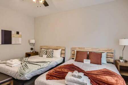 Вилла New Build 5 Min To Broadway Sleeps 10 Нэшвилл Экстерьер фото