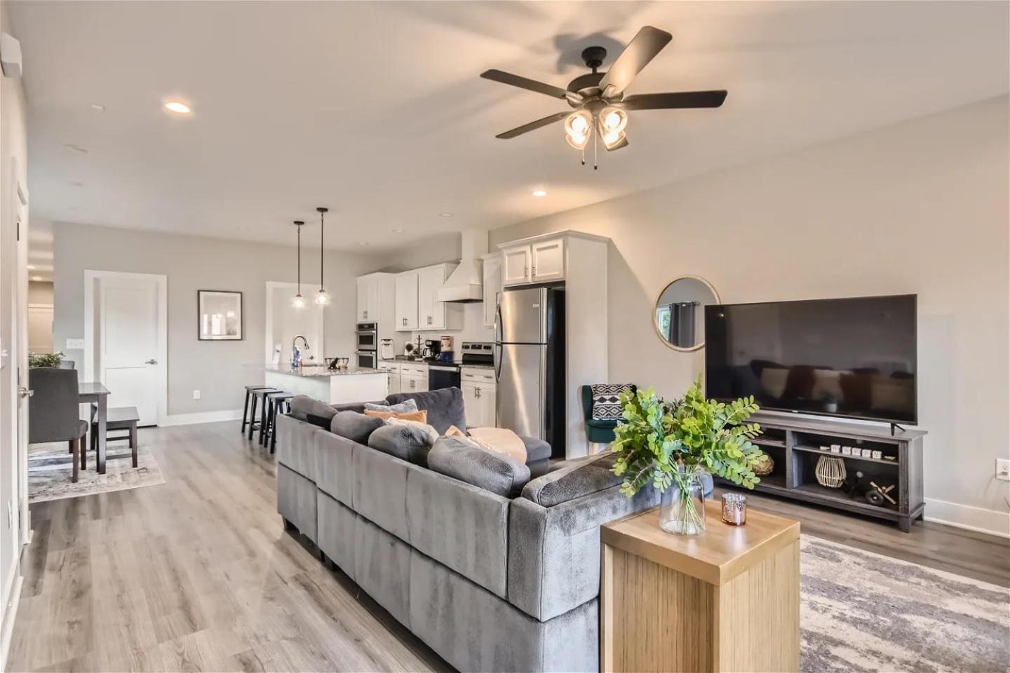 Вилла New Build 5 Min To Broadway Sleeps 10 Нэшвилл Экстерьер фото